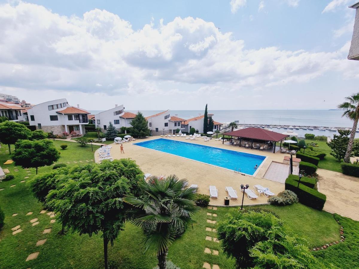 Diamond Apartments Sunny Beach Exterior photo